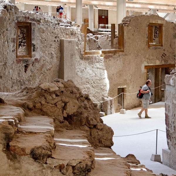 Prehistoric town of Akrotiri